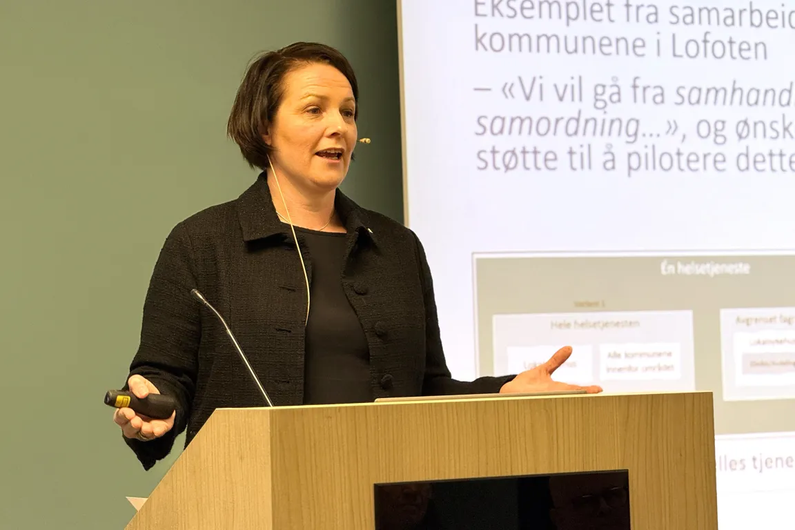 En person som holder en presentasjon