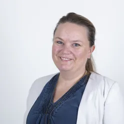 Antia Menztoni-Einarsen