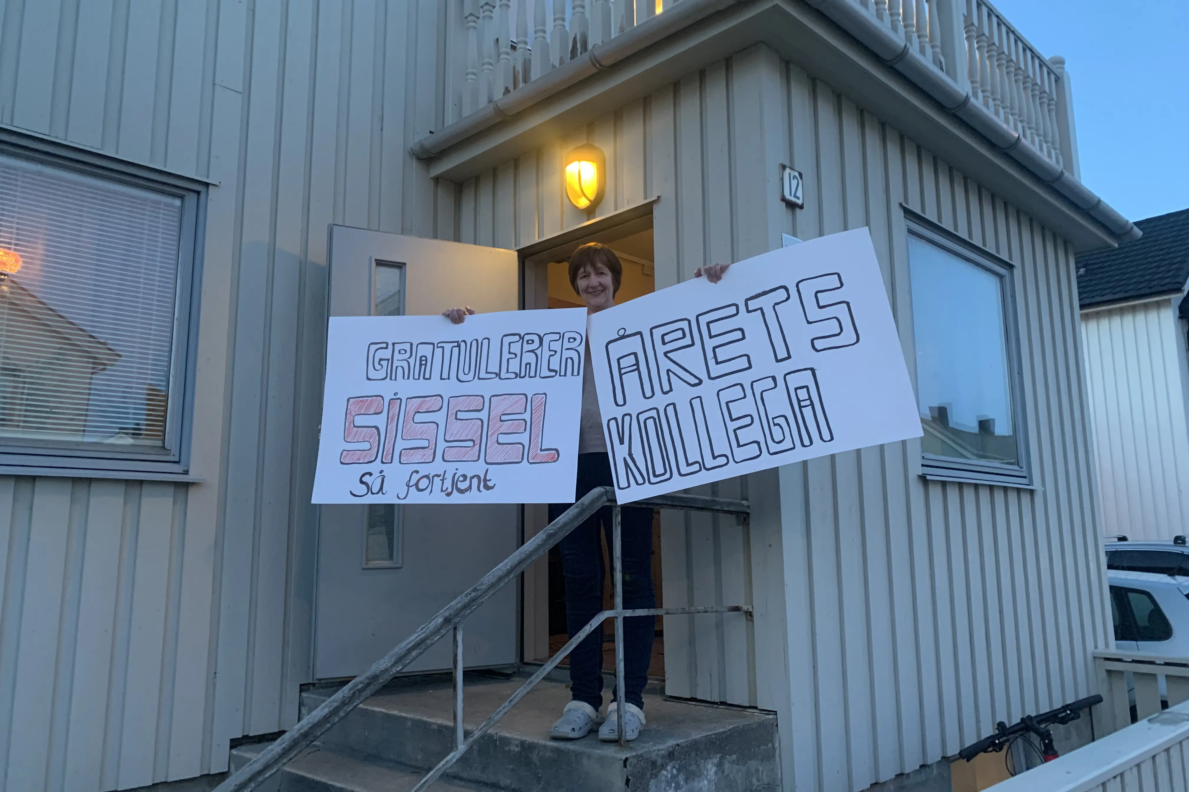 Sissel Pedersen ble overrasket utenfor huset sitt