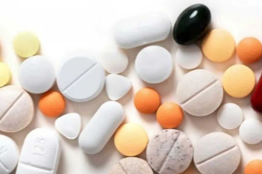 Et nærbilde av piller